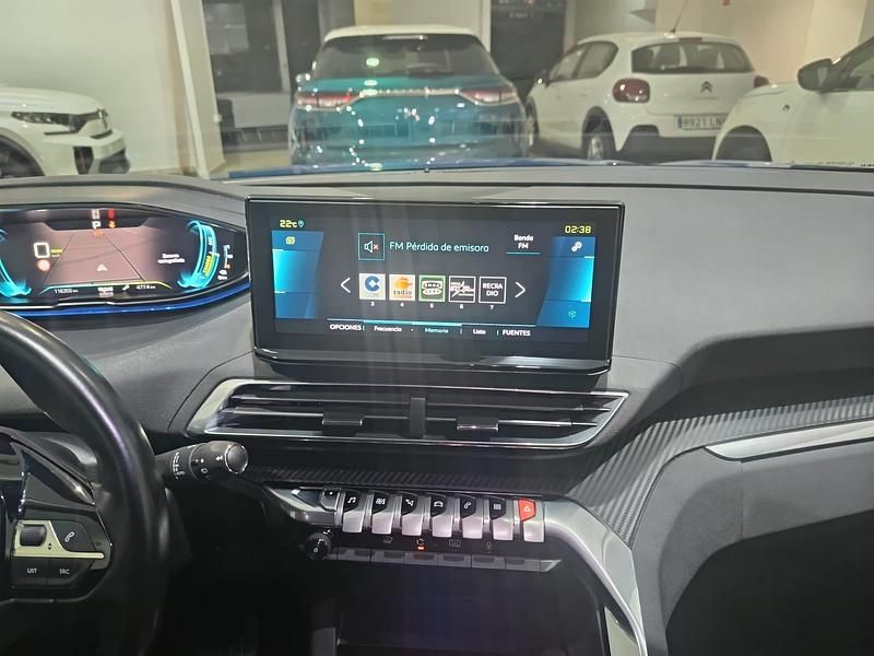 Usado Peugeot 3008 Allure 225 CV (165 kW) 2021 Azul SUV
