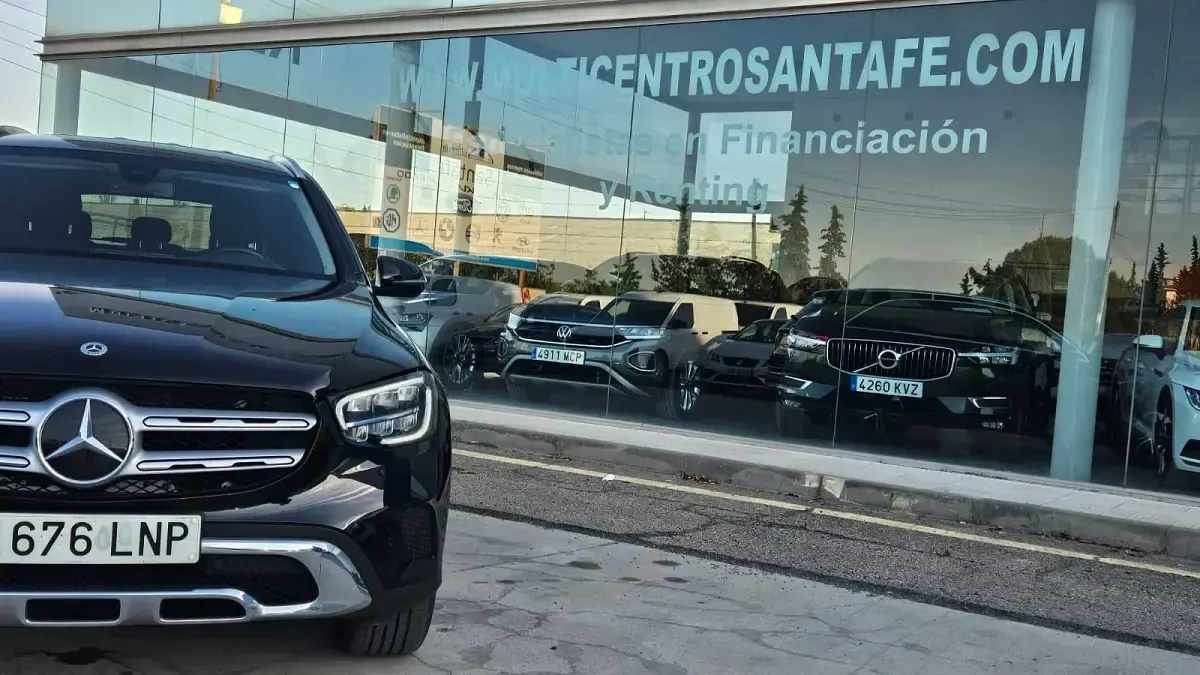 Usado Mercedes GLC220 194 CV (142 kW) 2021 Negro SUV