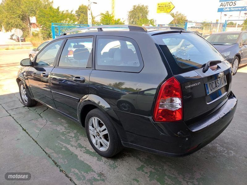 Usado Chevrolet Nubira SX 121 CV (88 kW) 2008 Negro Familiar