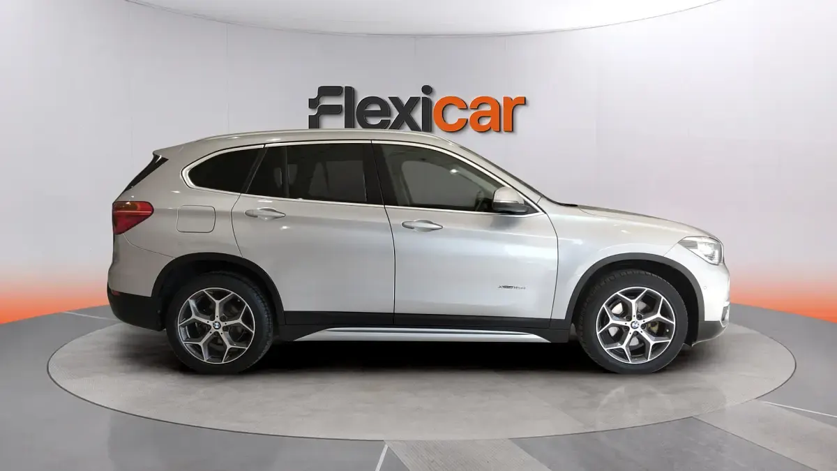 Usado BMW X1 150 CV (110 kW) 2017 Gris SUV