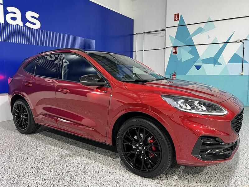 Rojo Usado 2022 Ford Kuga ST-Line X SUV | 26.995 € (Un poco caro) - Imagen 1/4