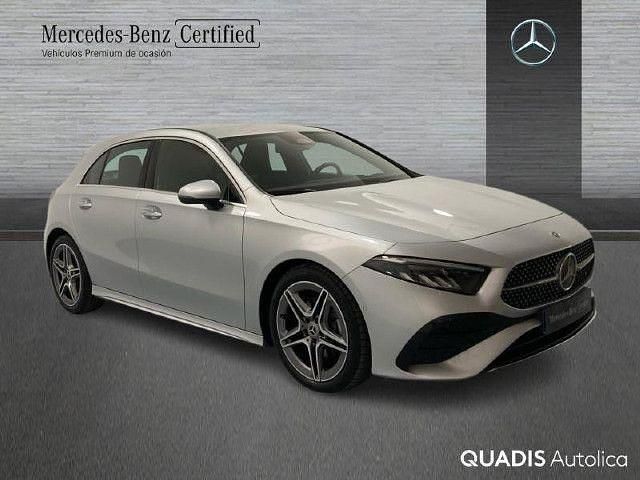 Usado Mercedes A200 150 CV (110 kW) 2023 Plata iridio