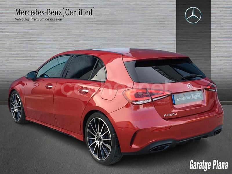 Usado Mercedes A200 150 CV (110 kW) 2021 Granate Berlina