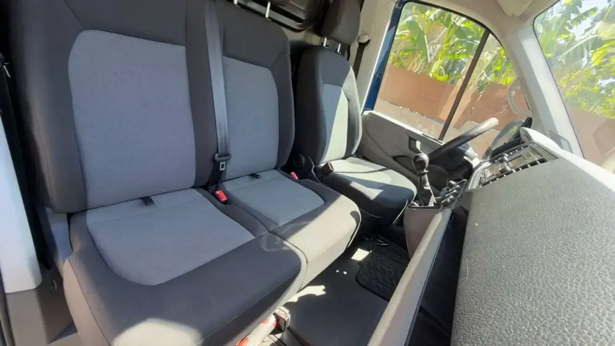 Usado VW Crafter 139 CV (102 kW) 2020 Azul Van