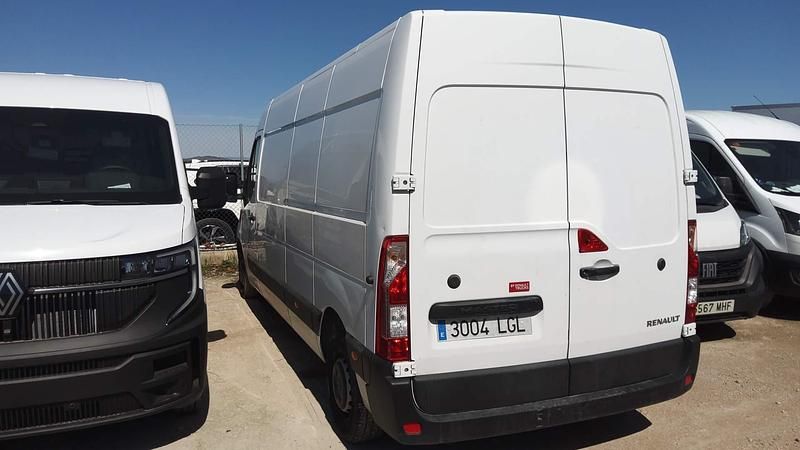 Usado Renault Master R.S. 145 CV (106 kW) 2020 Blanco Monovolumen