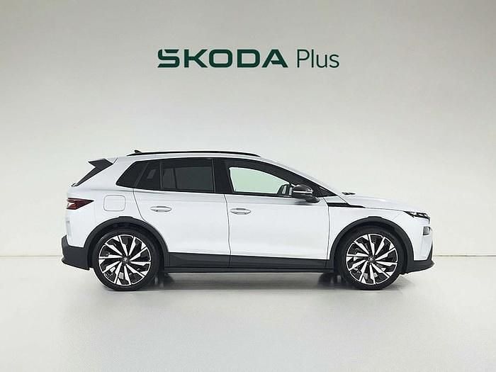 Usado Skoda Elroq SportLine 210 kW (286 CV) 2025 Gris plata SUV
