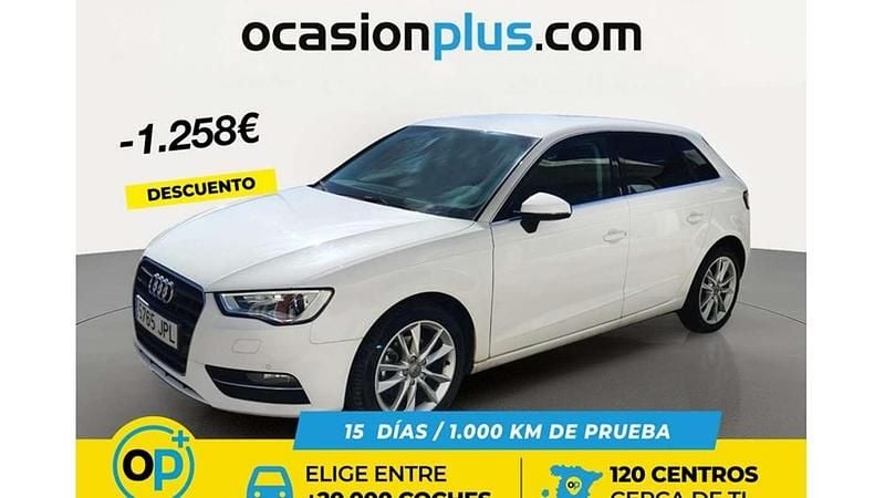 Usado Audi A3 Sportback Advanced 110 CV (80 kW) 2016 Blanco Utilitario