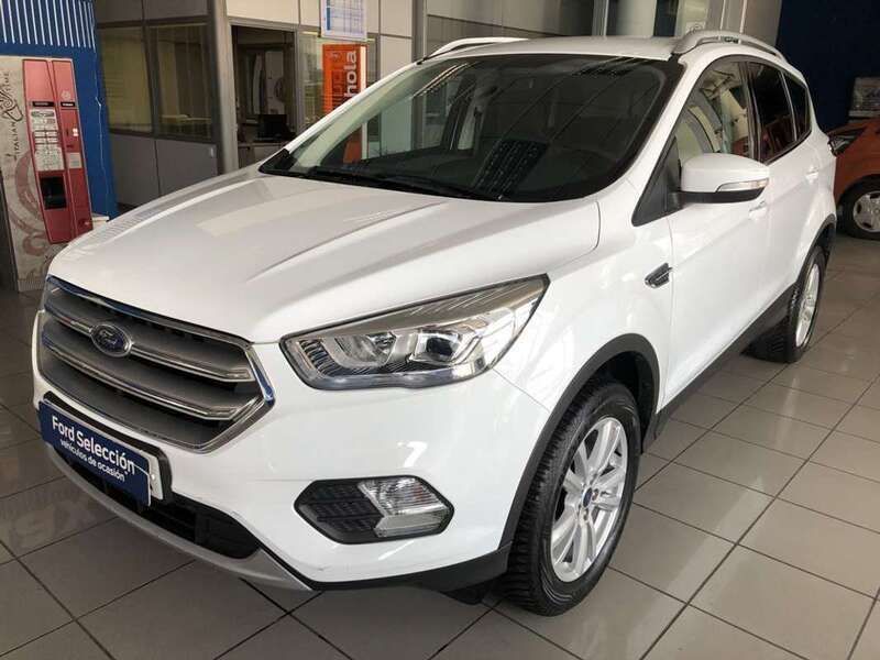 Usado Ford Kuga Trend+ 120 CV (88 kW) 2019 Blanco SUV