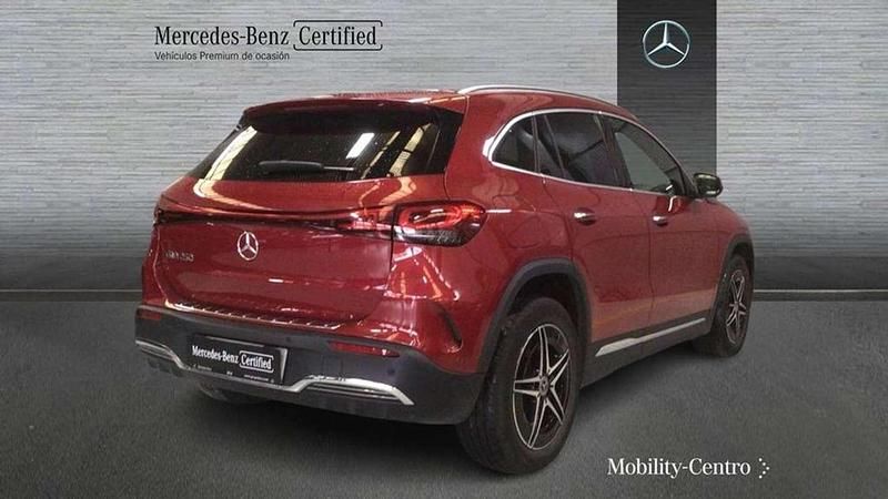 Usado Mercedes EQA250 AMG line 141 kW (192 CV) 2022 Rojo SUV