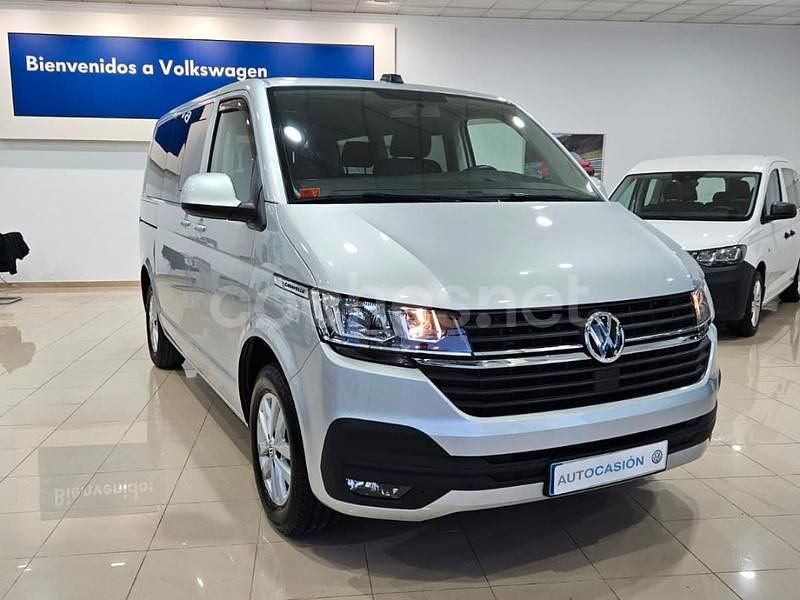Gris / plata Usado 2021 VW Caravelle Monovolumen | 31.500 € (Precio justo) - Imagen 1/4