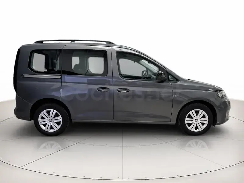 Usado VW Caddy 114 CV (83 kW) 2024 Gris / plata Monovolumen