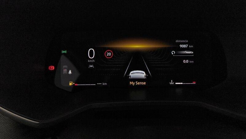 Usado Renault Clio V Techno 101 CV (74 kW) 2025 Gris Berlina