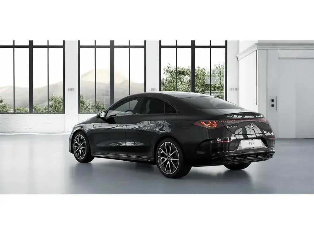 Usado Mercedes CLA 250+ 200 kW (272 CV) 2026 Negro Berlina