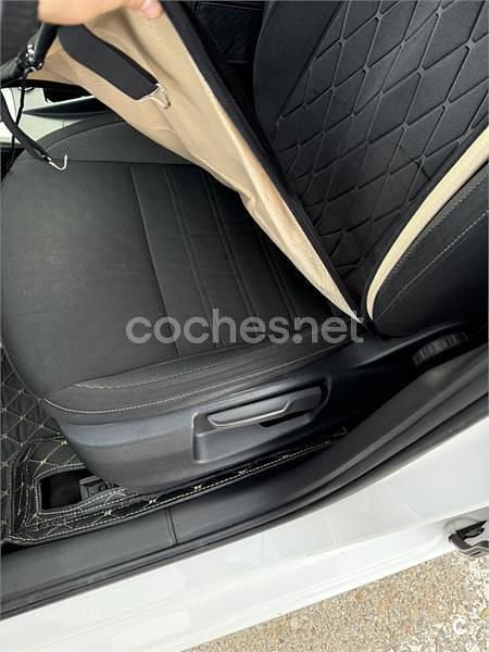 Usado Skoda Octavia 130 CV (95 kW) 2020 Blanco Familiar