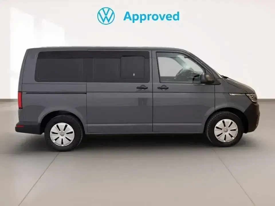 Usado VW Caravelle 110 CV (80 kW) 2022 Gris Van