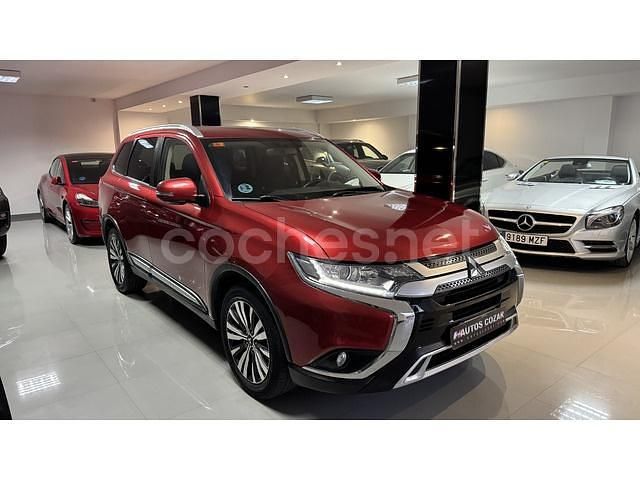 Granate Usado 2019 Mitsubishi Outlander Motion SUV | 18.900 € (Precio justo) - Imagen 1/4