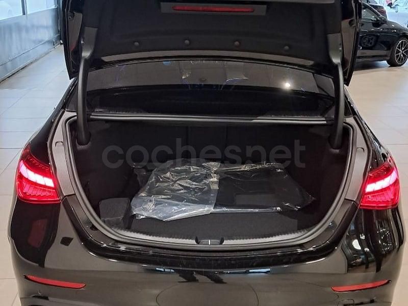 Nuevo Mercedes C200 163 CV (119 kW) 2025 Negro Berlina