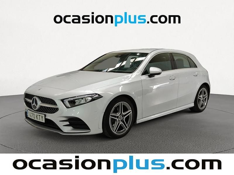Gris plata Usado 2019 Mercedes A180 AMG Utilitario | 22.137 € (Buen precio) - Imagen 1/4