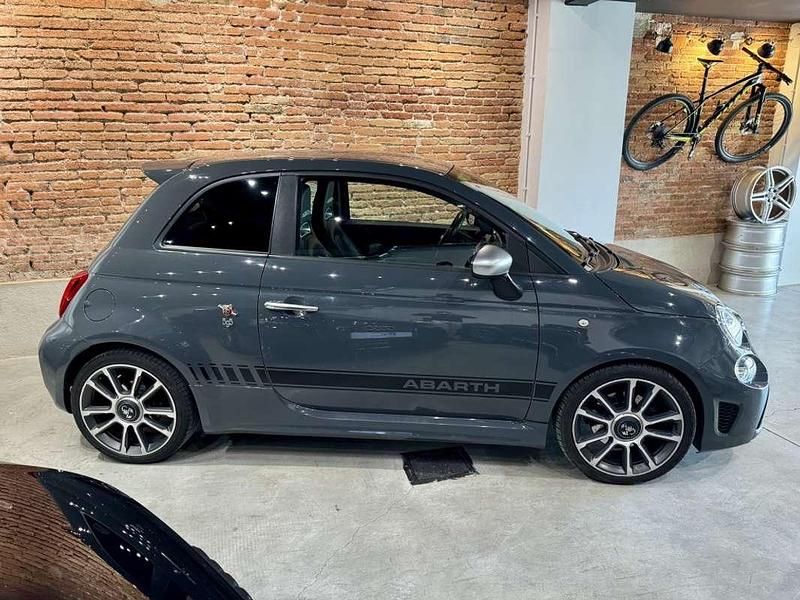 Usado Abarth 595 Turismo 165 CV (121 kW) 2018 Gris Utilitario