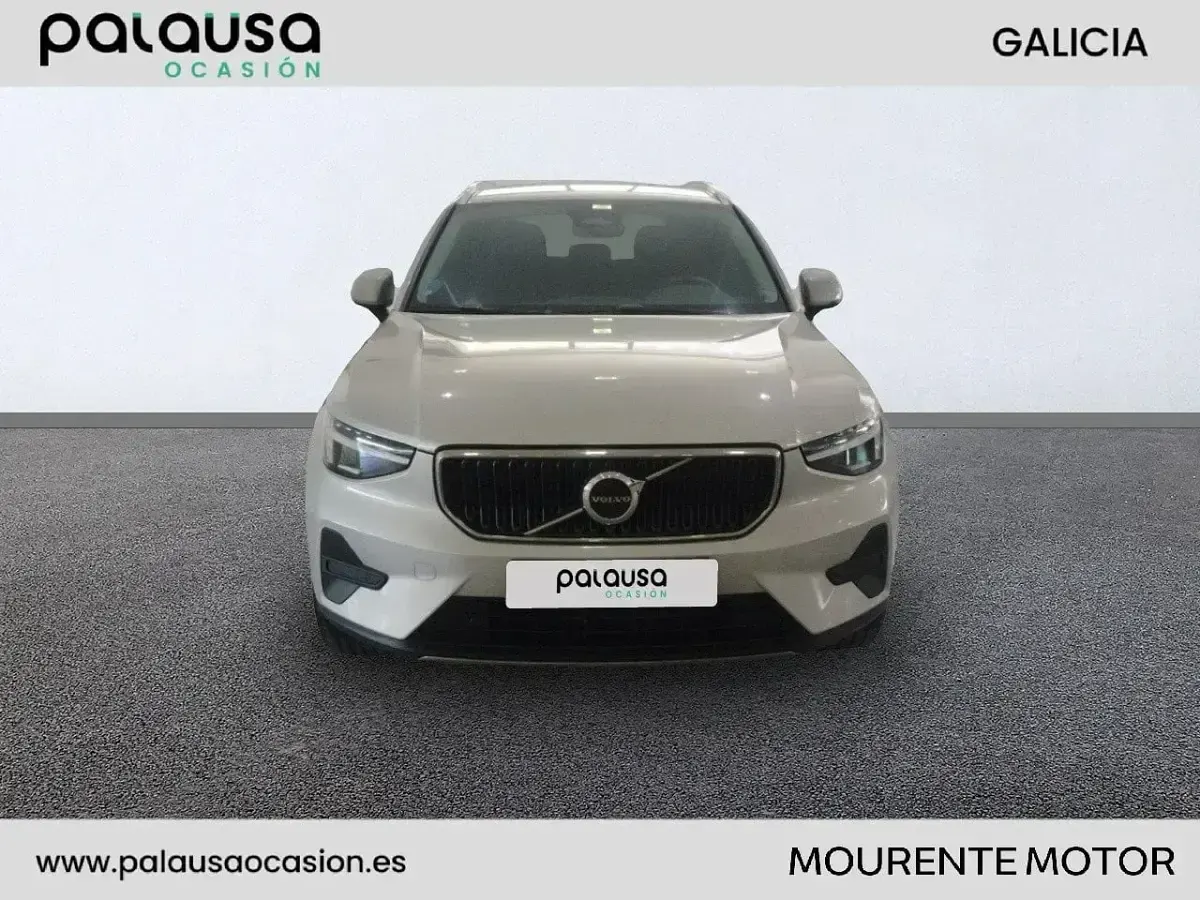 Usado Volvo XC40 Core 163 CV (119 kW) 2022 Gris SUV