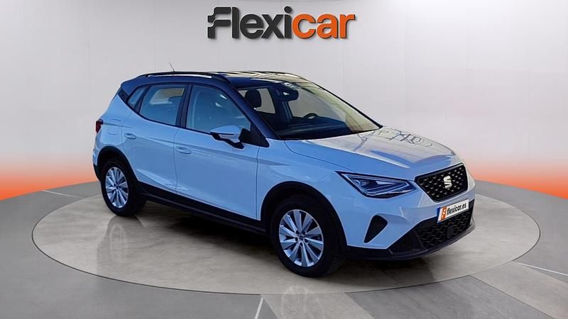 Usado Seat Arona Style 110 HP (80 kW) 2022 Branco SUV