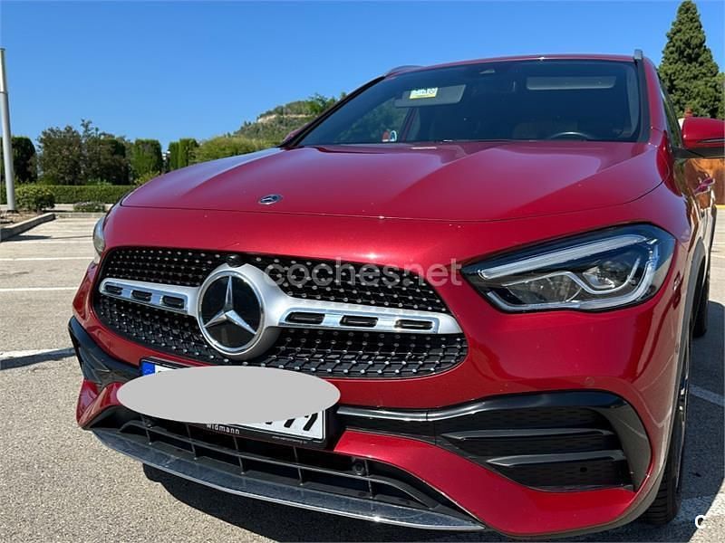 Granate Usado 2019 Mercedes GLA220 SUV | 32.900 € (Caro) - Imagen 1/4