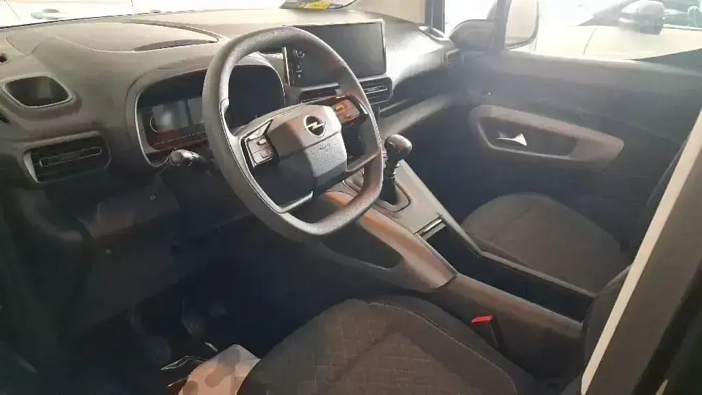 Nuevo Opel Combo 100 CV (73 kW) 2026 Otro Monovolumen