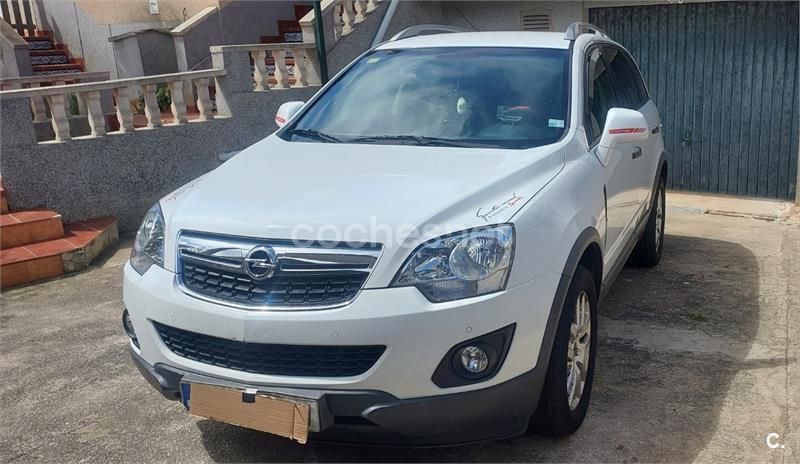 Blanco Usado 2013 Opel Antara Selective SUV | 9900 € (Precio justo) - Imagen 1/4