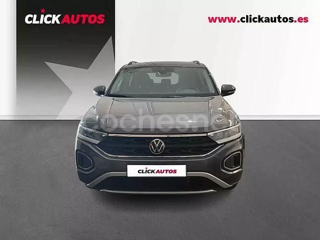 Usado VW T-Roc Life 110 CV (80 kW) 2024 Gris SUV