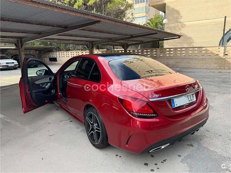 Usado Mercedes C200 184 CV (135 kW) 2020 Granate Berlina