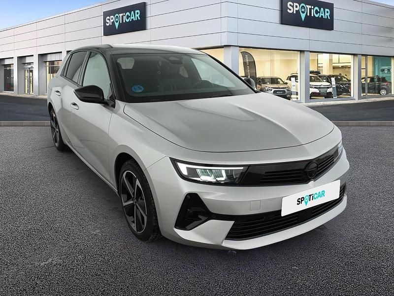 Usado Opel Astra 130 CV (95 kW) 2024 Gris Utilitario