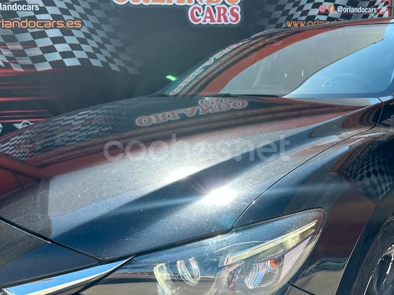 Usado Mazda 6 Luxury 150 CV (110 kW) 2015 Negro Familiar