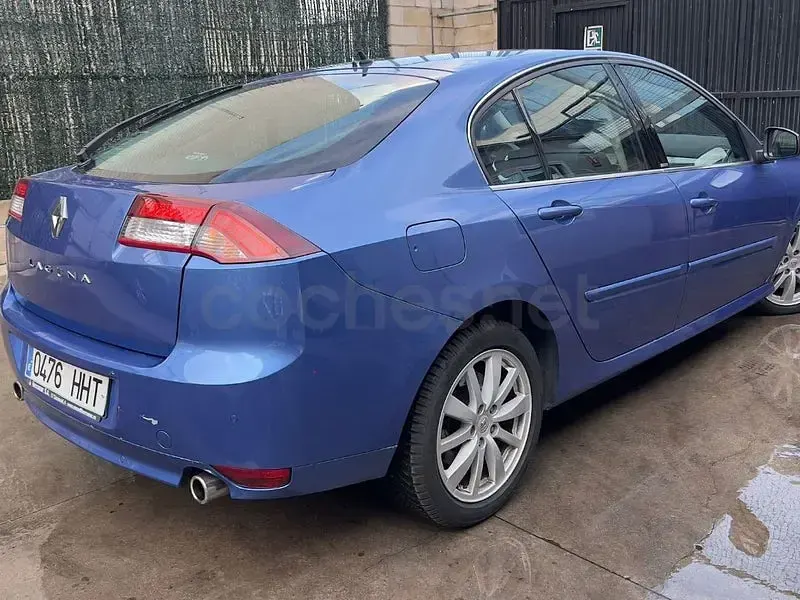 Usado Renault Laguna III GT 175 CV (128 kW) 2011 Azul Berlina
