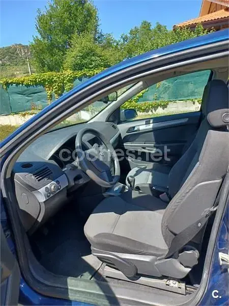 Usado Opel Astra Cosmo 100 CV (73 kW) 2005 Azul Berlina