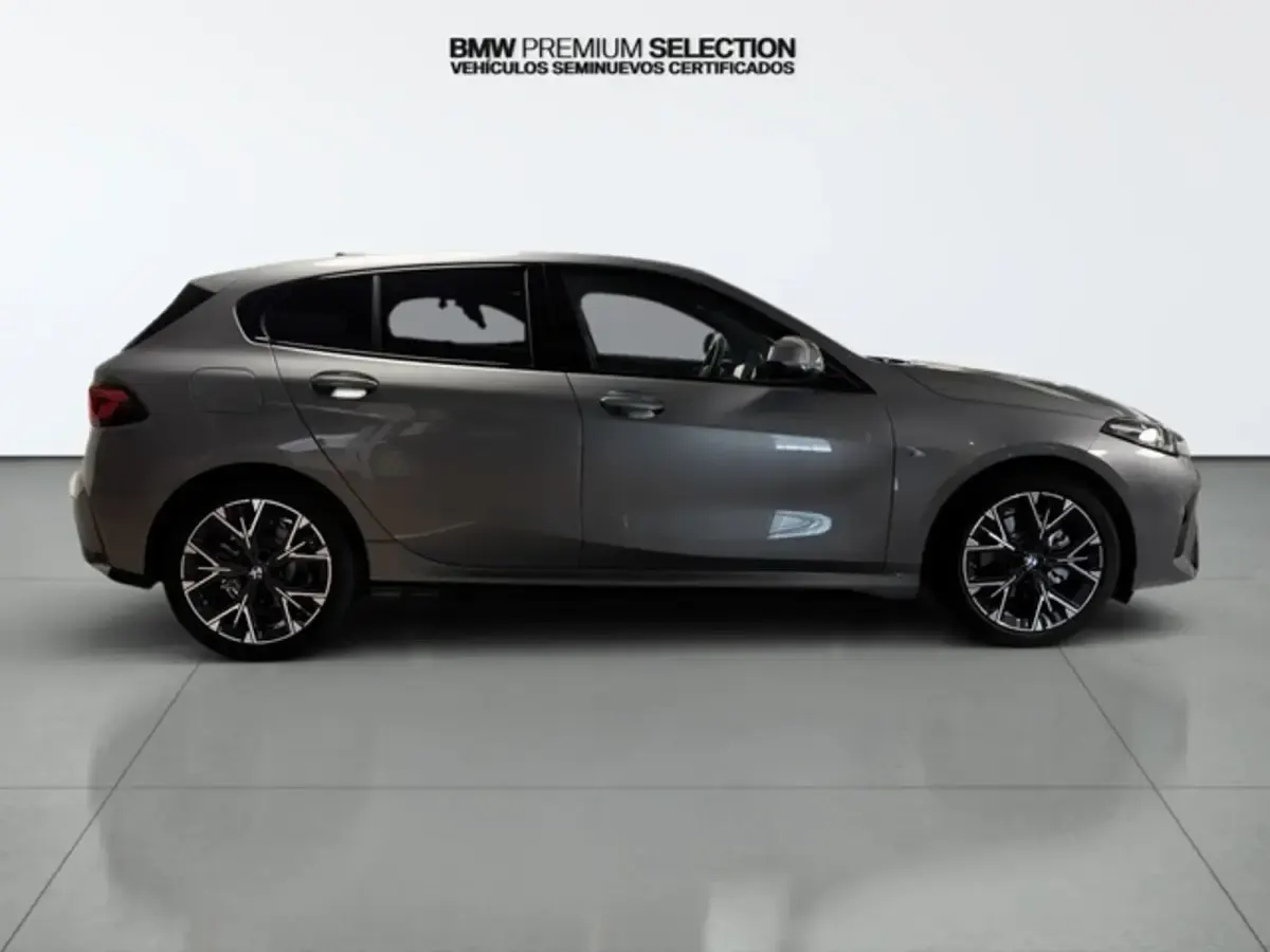 Usado BMW 120 Comfort Edition 170 CV (125 kW) 2024 Gris