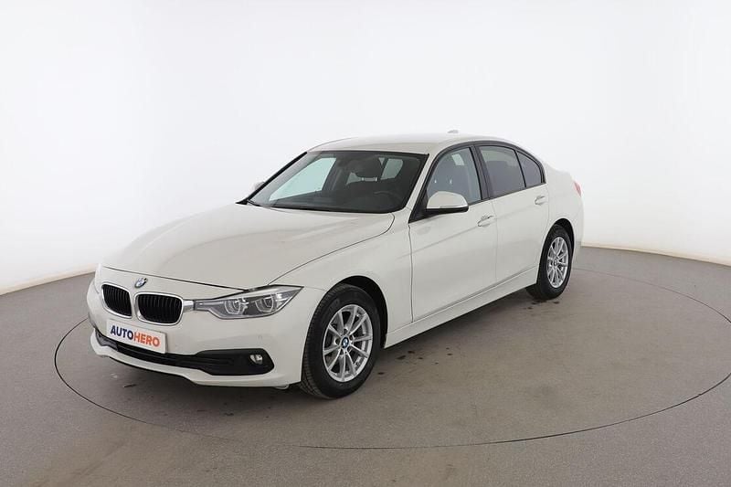 Blanco Usado 2017 BMW 318 Sport Line Berlina | 17.299 € (Buen precio) - Imagen 1/3