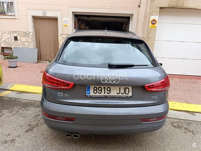 Begagnad Audi Q3 Sport 150 HK (110 kW) 2015 Grå SUV