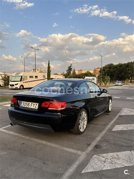 Negro Usado 2008 BMW 320 Coupe | 6000 € (Precio justo) - Imagen 1/1