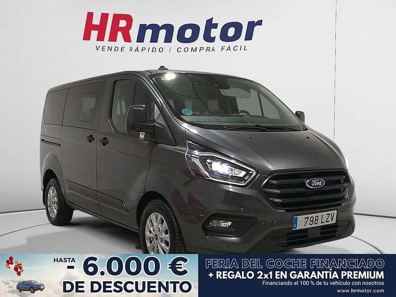 Usado Ford Tourneo Custom Trend 131 CV (96 kW) 2022 Gris Van