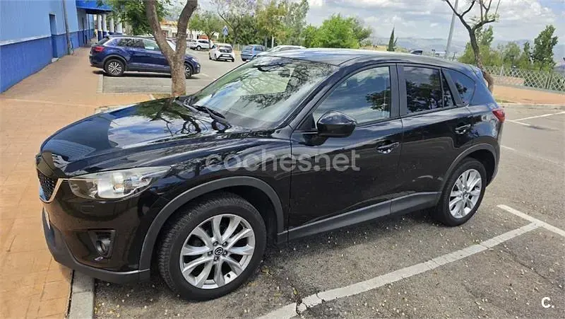 Usado Mazda CX-5 Luxury 175 CV (128 kW) 2014 Negro SUV
