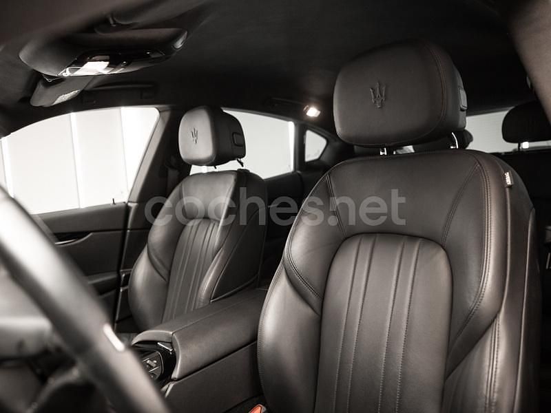 Usado Maserati Levante GT 330 CV (242 kW) 2021 Negro SUV