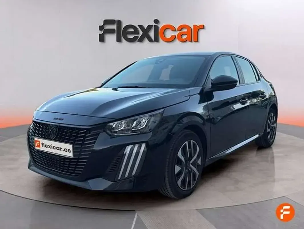 Usado Peugeot 208 Style 101 CV (74 kW) 2024 Negro Utilitario