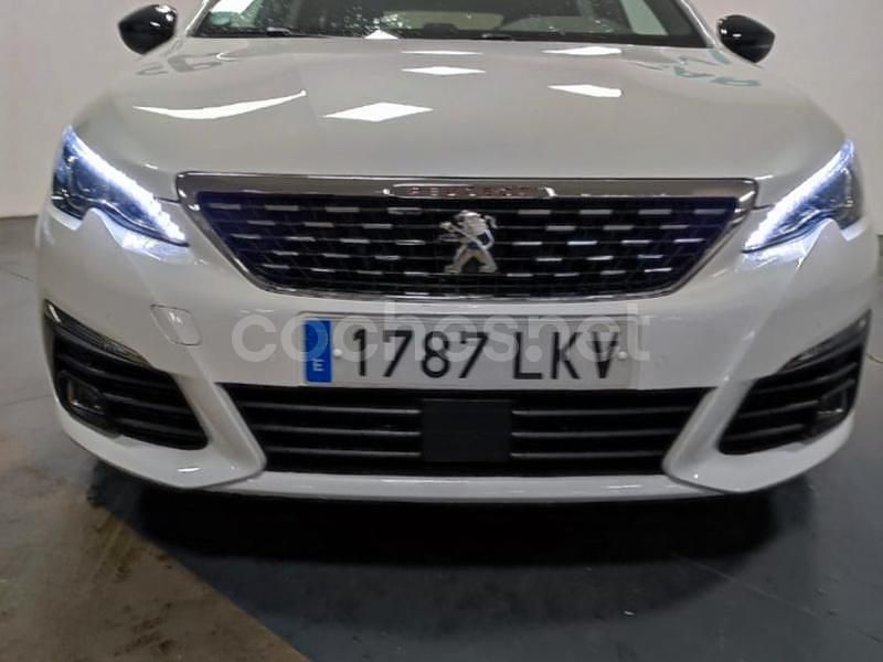 Usado Peugeot 308 SW GT-line 130 CV (95 kW) 2020 Blanco Familiar