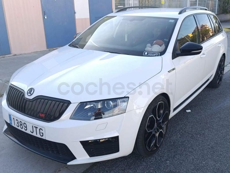 Usado Skoda Octavia RS 184 HP (135 kW) 2016 Branco Citadino