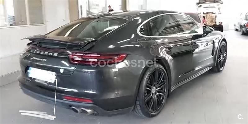 Käytetty Porsche Panamera 4S 422 HP (310 kW) 2016 Musta Sedan
