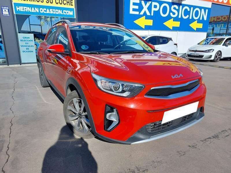 Rojo Usado 2021 Kia Stonic SUV | 13.690 € (Buen precio) - Imagen 1/4