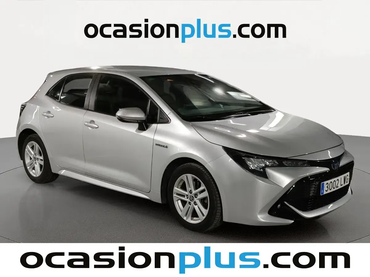 Usado Toyota Corolla Active 122 CV (89 kW) 2022 Gris plata Utilitario