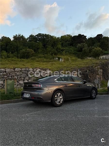 Gris / plata Usado 2021 Peugeot 508 Business-Line Berlina | 14.500 € (Precio justo) - Imagen 1/4