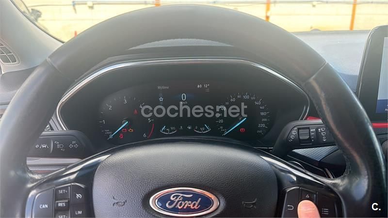 Usado Ford Focus Active 120 CV (88 kW) 2020 Blanco Berlina