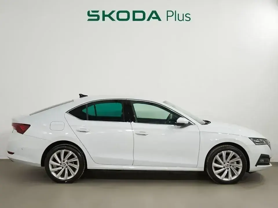Brugt Skoda Octavia Style 204 HK (150 kW) 2025 Hvid Sedan
